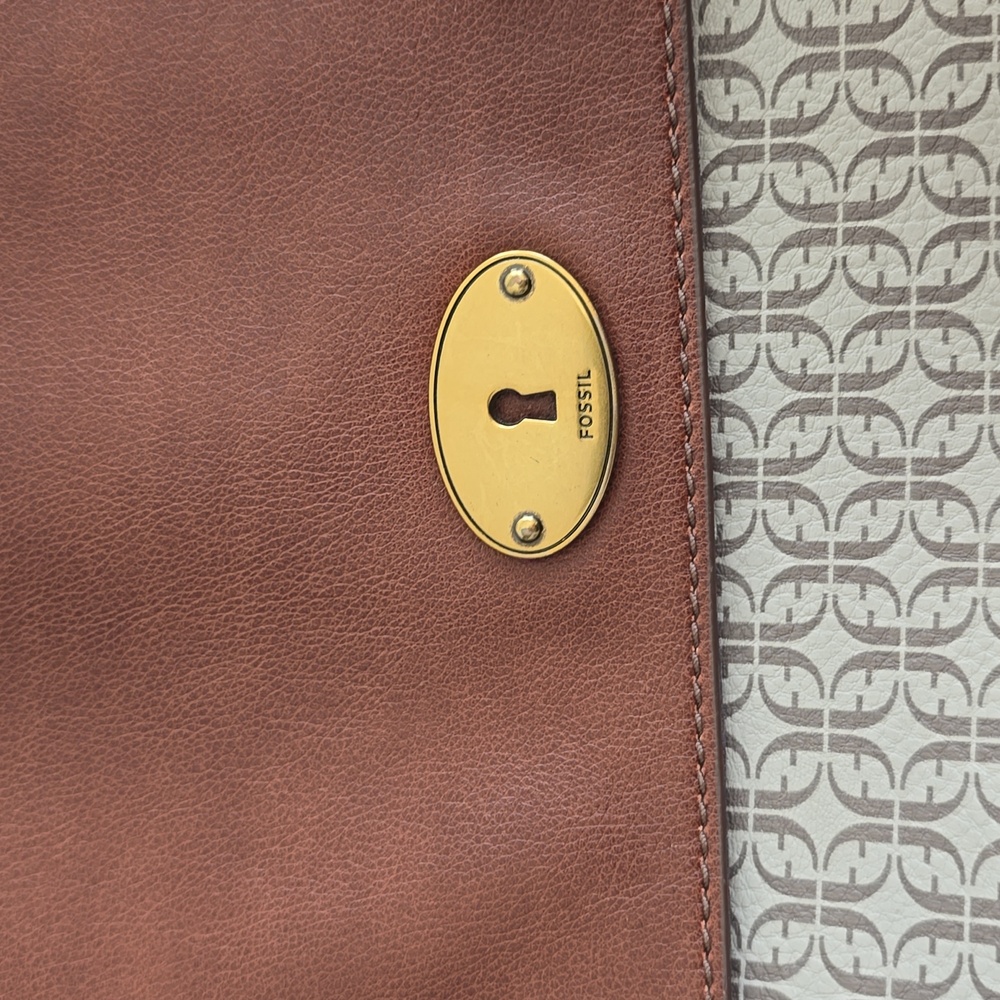 Fossil Gabriella Flap Crossbody Bag Brown Adjustable Strap - Picture 8 of 17